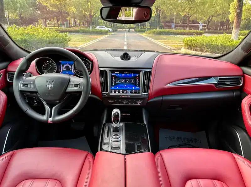 2016 Levante 3.0T — миниатюра 18