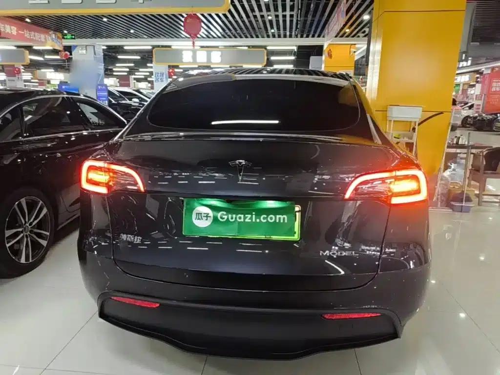 Model Y 2024 Rear-Wheel Drive — миниатюра 6