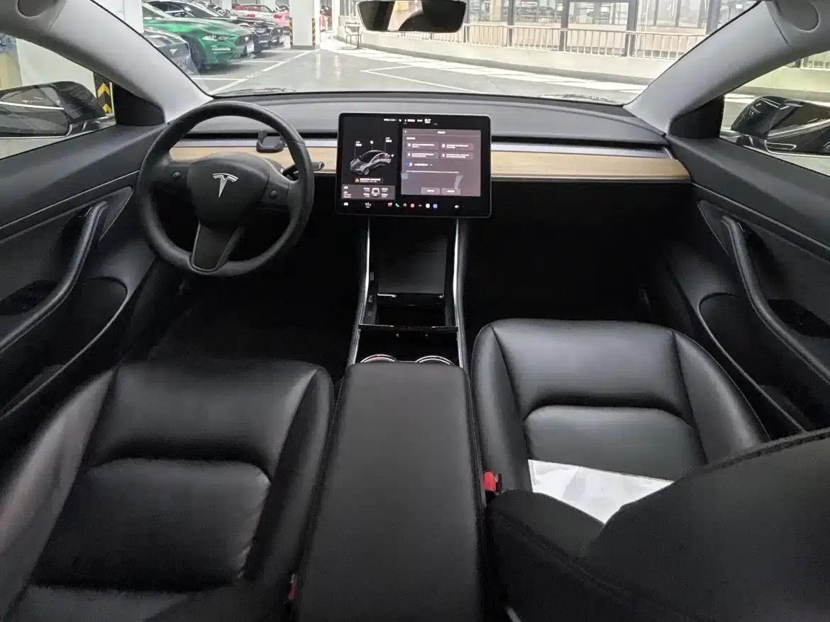 Model 3 2019 Standard Range Rear-Wheel Drive Upgrade — миниатюра 5