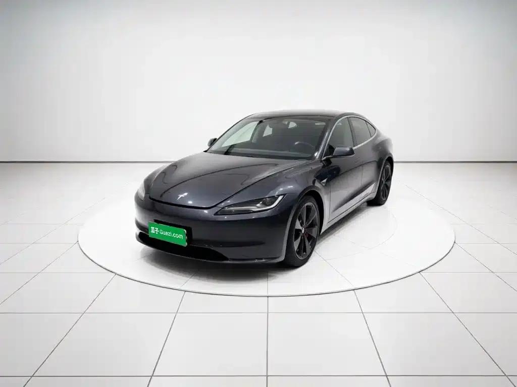 Model 3 2023 Long Range All-Wheel Drive — миниатюра 2