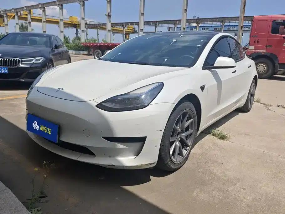 Model 3 2022 Rear-Wheel Drive — миниатюра 1