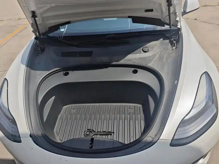 Model 3 2022 Rear-Wheel Drive — миниатюра 10