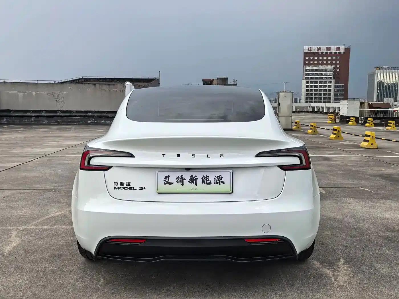 Model 3 2025 Facelift Long Range All-Wheel Drive Version — миниатюра 5
