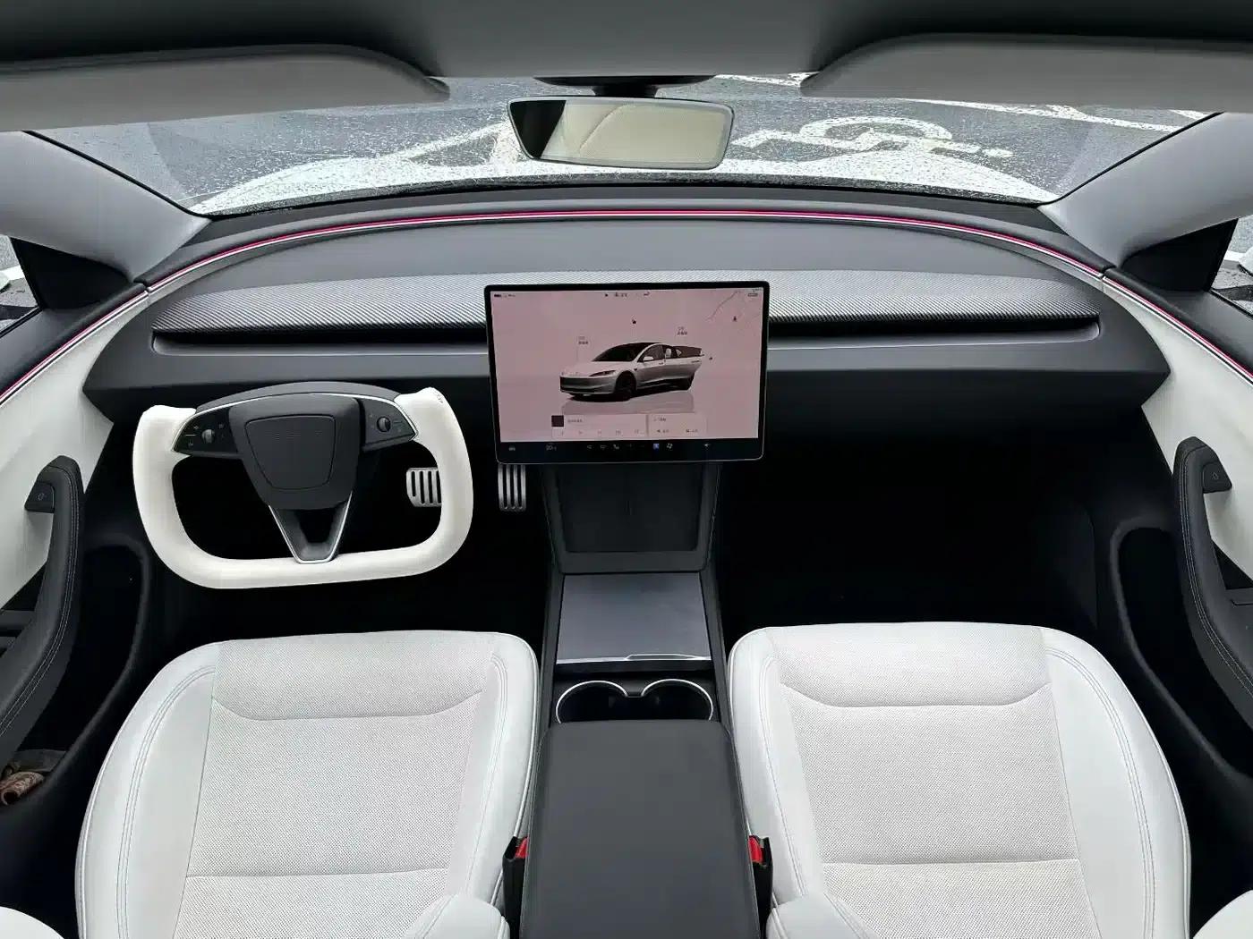 Model 3 2025 Rear-Wheel Drive — миниатюра 5