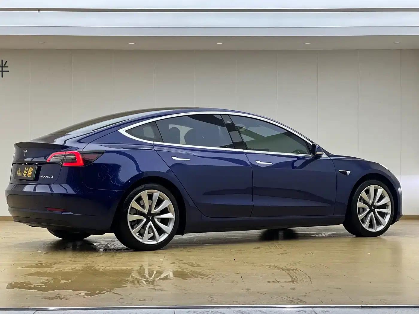 Model 3 2019 Standard Range Rear-Wheel Drive Upgrade — миниатюра 4
