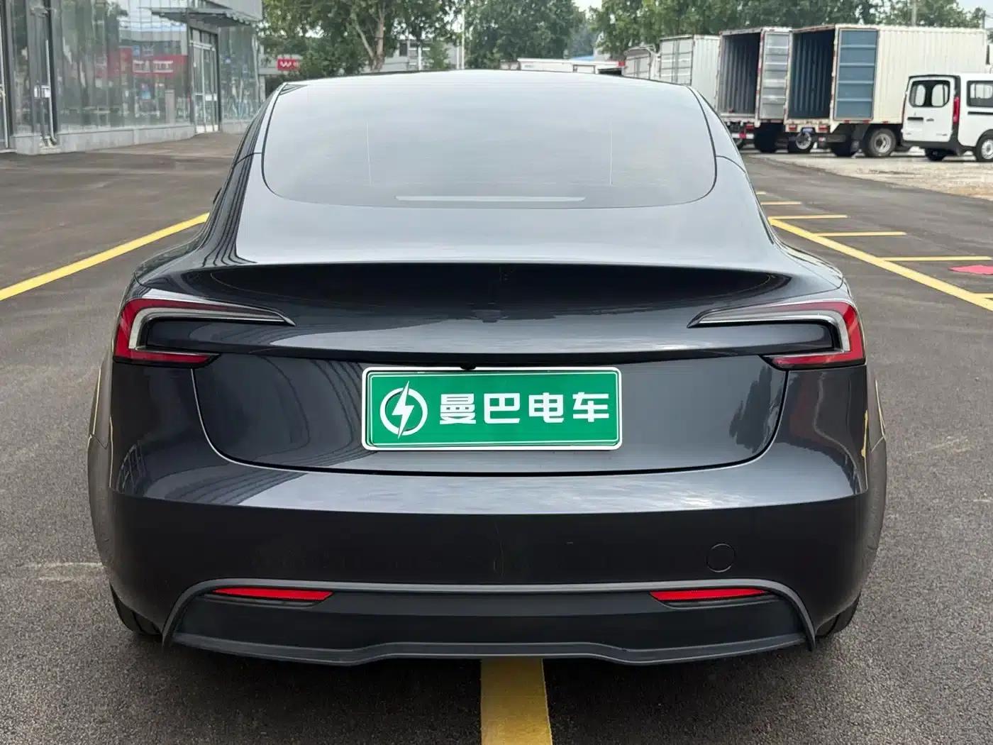 Model 3 2023 Rear-Wheel Drive — миниатюра 6