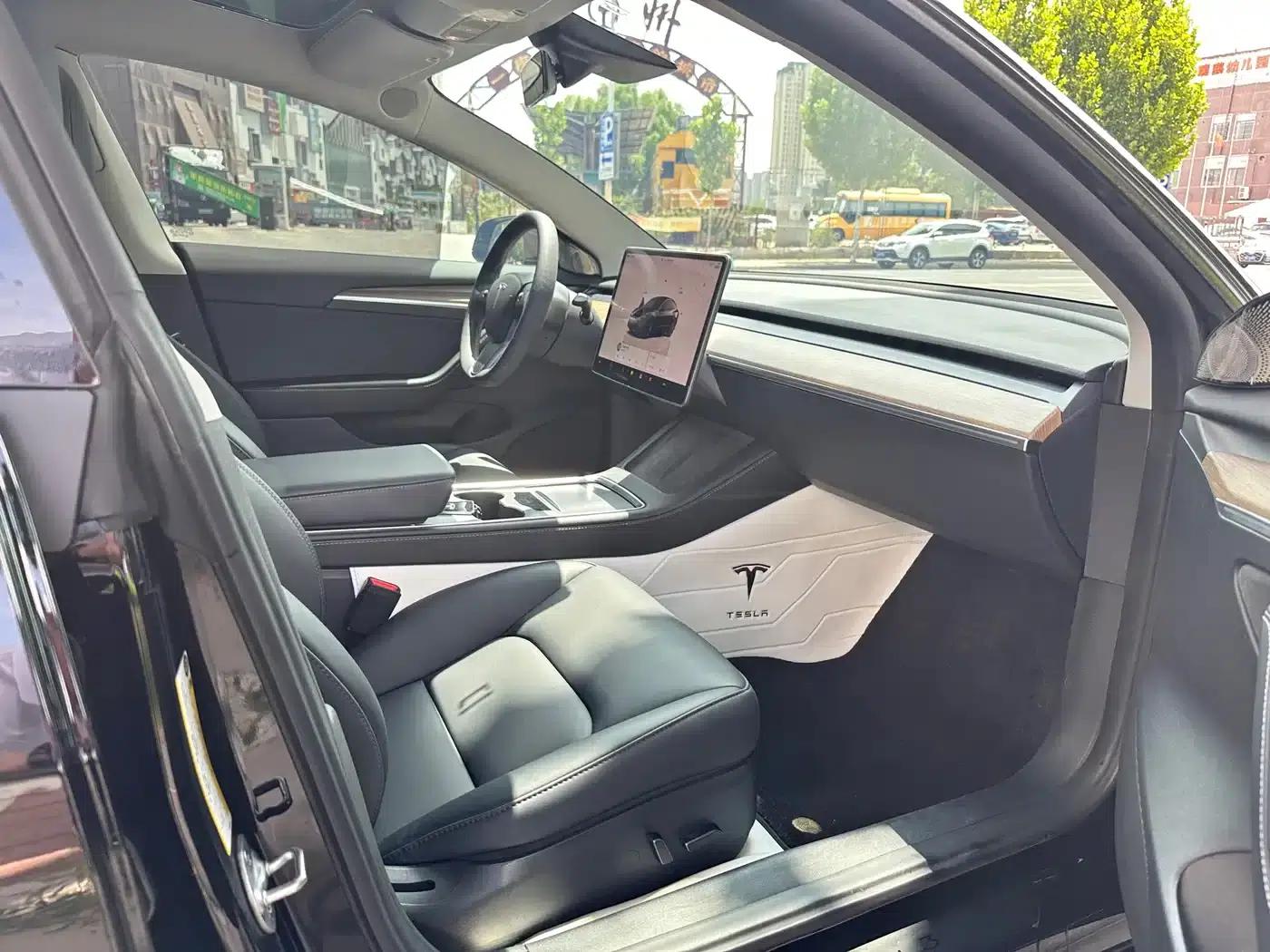 Model 3 2022 Rear-Wheel Drive — миниатюра 8