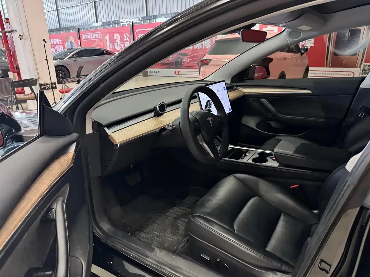 Model 3 2021 Standard Range Rear-Wheel Drive Upgrade — миниатюра 7