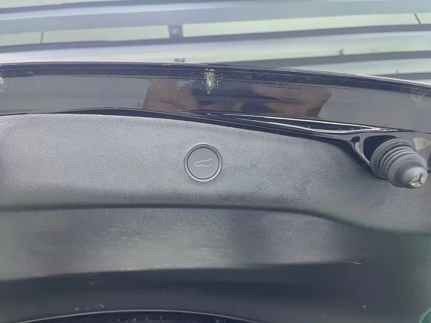 Model 3 2023 Rear-Wheel Drive — миниатюра 25