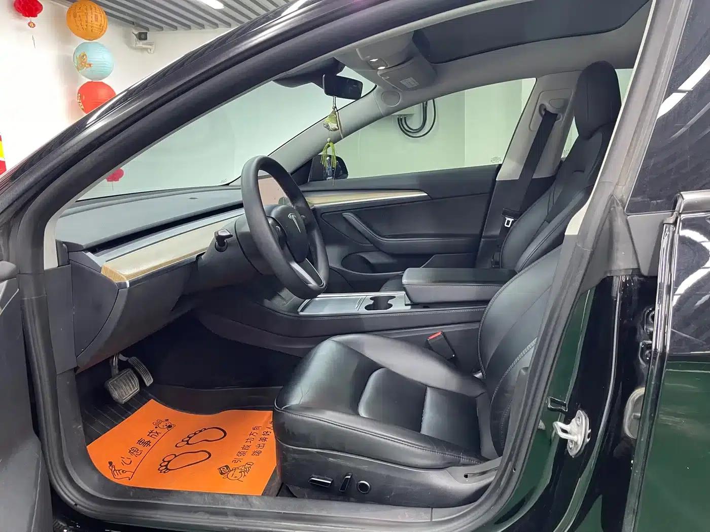 Model 3 2023 Rear-Wheel Drive — миниатюра 8