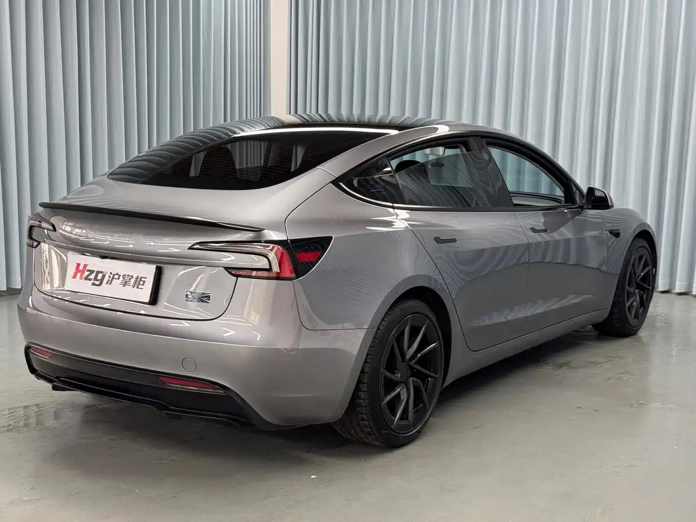 Model 3 2024 Performance All-Wheel Drive — миниатюра 7
