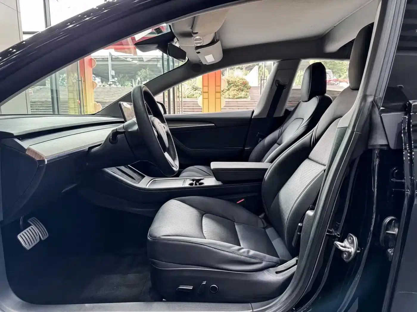 Model 3 2022 Performance All-Wheel Drive — миниатюра 4