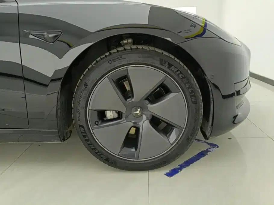 Model 3 2022 Rear-Wheel Drive — миниатюра 6