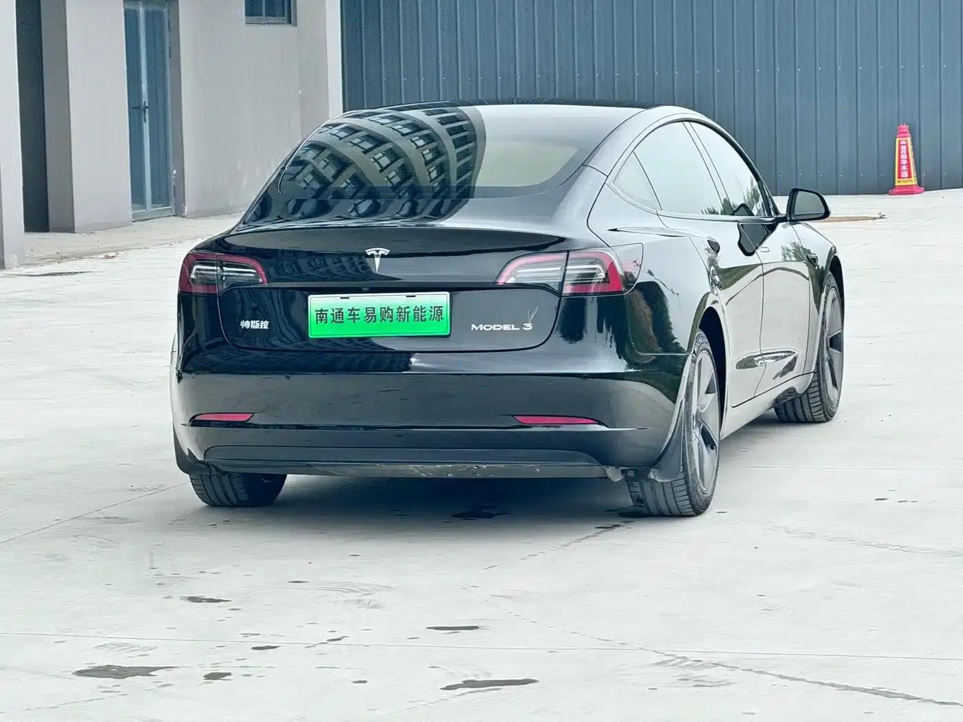 Model 3 2022 Rear-Wheel Drive — миниатюра 8