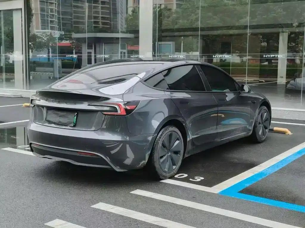 Model 3 2023 Rear-Wheel Drive — миниатюра 7