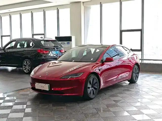 Model 3 2023 Long Range All-Wheel Drive