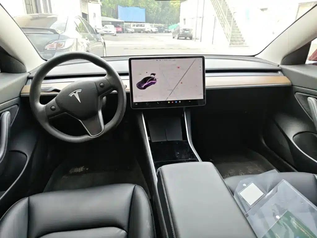 Model 3 2020 Facelift Standard Range Rear-Wheel Drive Upgrade — миниатюра 10