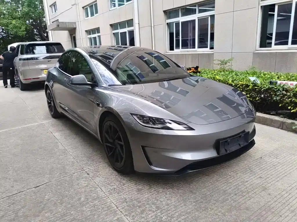 Model 3 2024 Performance All-Wheel Drive — миниатюра 22