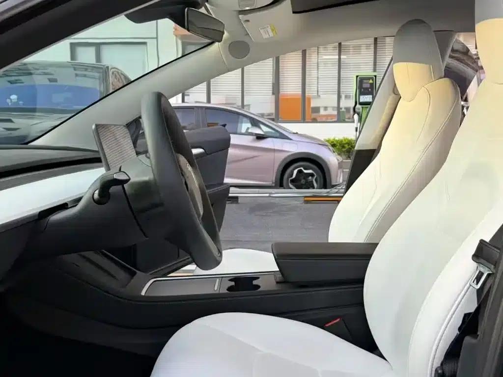 Model 3 2022 Rear-Wheel Drive — миниатюра 15