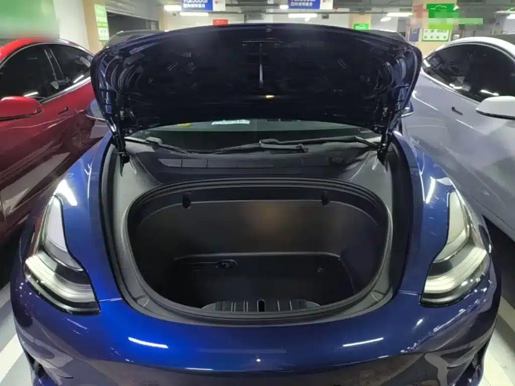 Model 3 2020 Facelift Long Range Rear-Wheel Drive — миниатюра 20