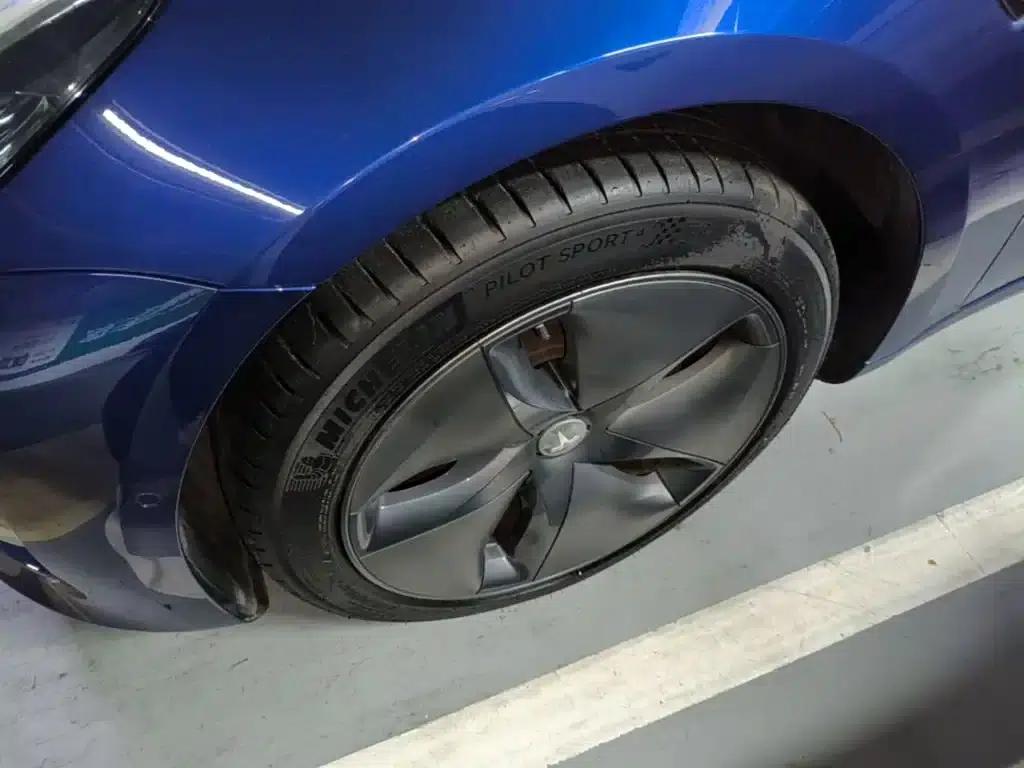 Model 3 2020 Facelift Long Range Rear-Wheel Drive — миниатюра 23