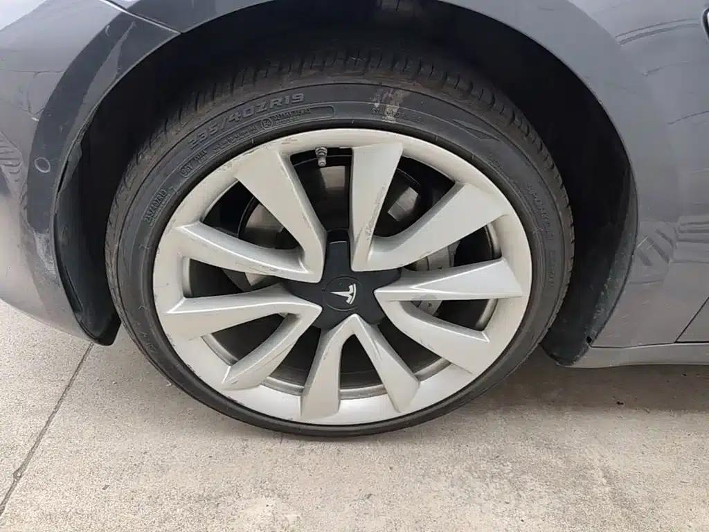 Model 3 2019 Standard Range Rear-Wheel Drive Upgrade — миниатюра 23
