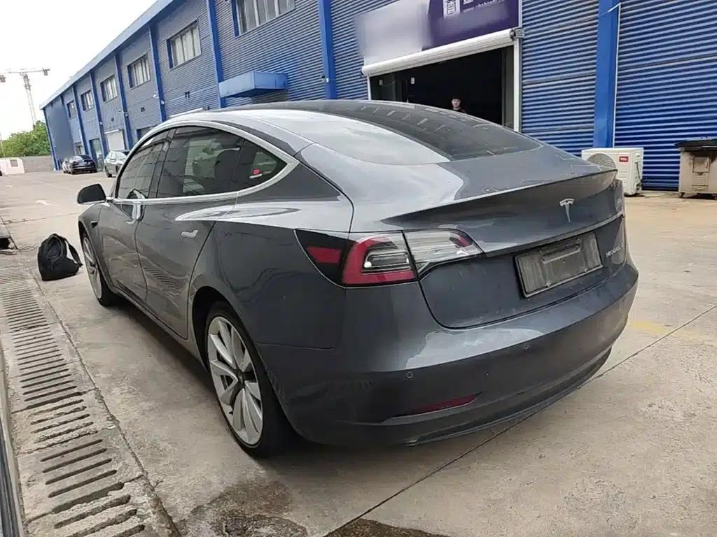 Model 3 2019 Standard Range Rear-Wheel Drive Upgrade — миниатюра 5