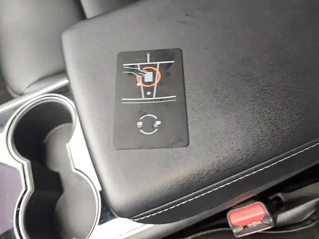 Model 3 2019 Standard Range Rear-Wheel Drive Upgrade — миниатюра 9