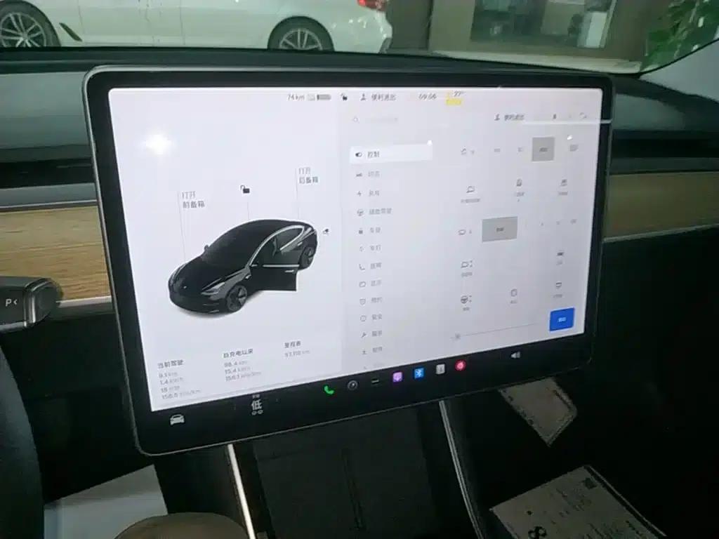 Model 3 2020 Standard Range Rear-Wheel Drive Upgrade — миниатюра 13