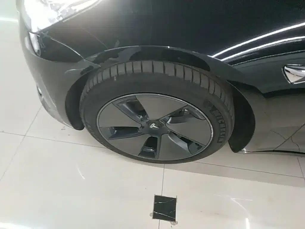 Model 3 2020 Standard Range Rear-Wheel Drive Upgrade — миниатюра 23