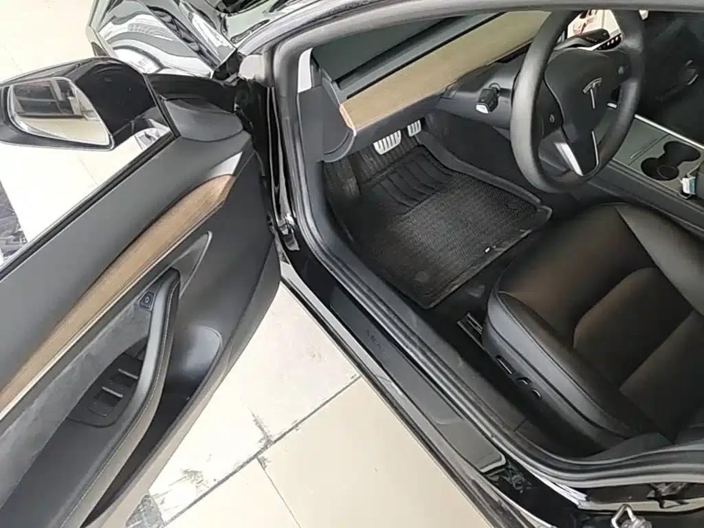 Model 3 2022 Performance All-Wheel Drive — миниатюра 16