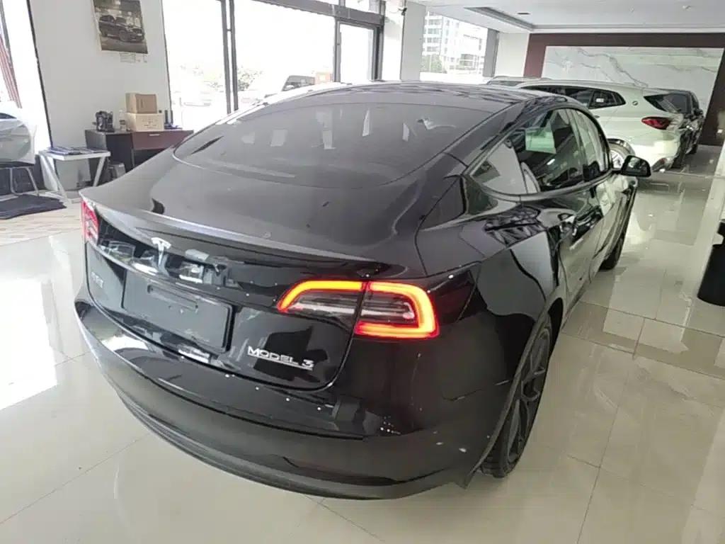 Model 3 2022 Performance All-Wheel Drive — миниатюра 7