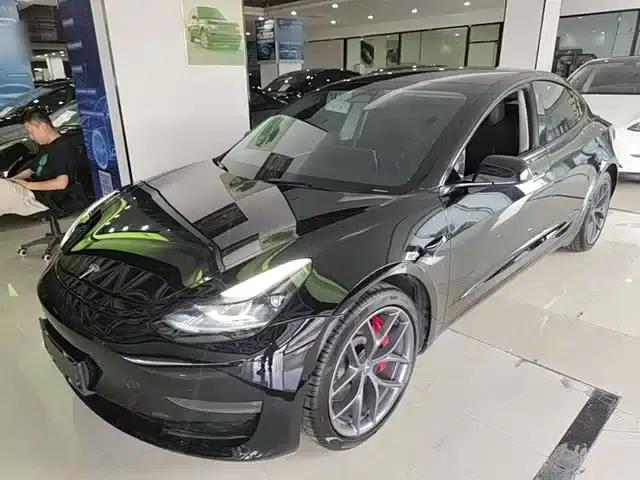 Model 3 2022 Performance All-Wheel Drive