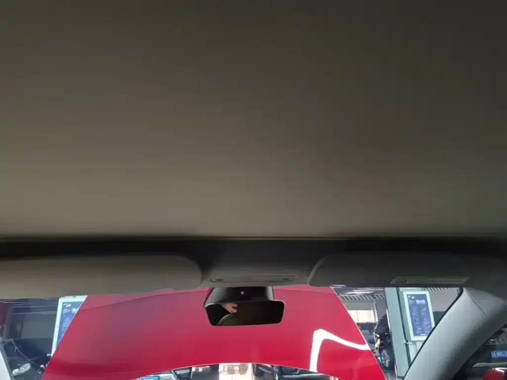 Model 3 2023 Long Range All-Wheel Drive — миниатюра 18