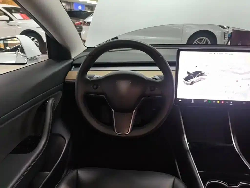 Model 3 2020 Standard Range Rear-Wheel Drive Upgrade — миниатюра 7
