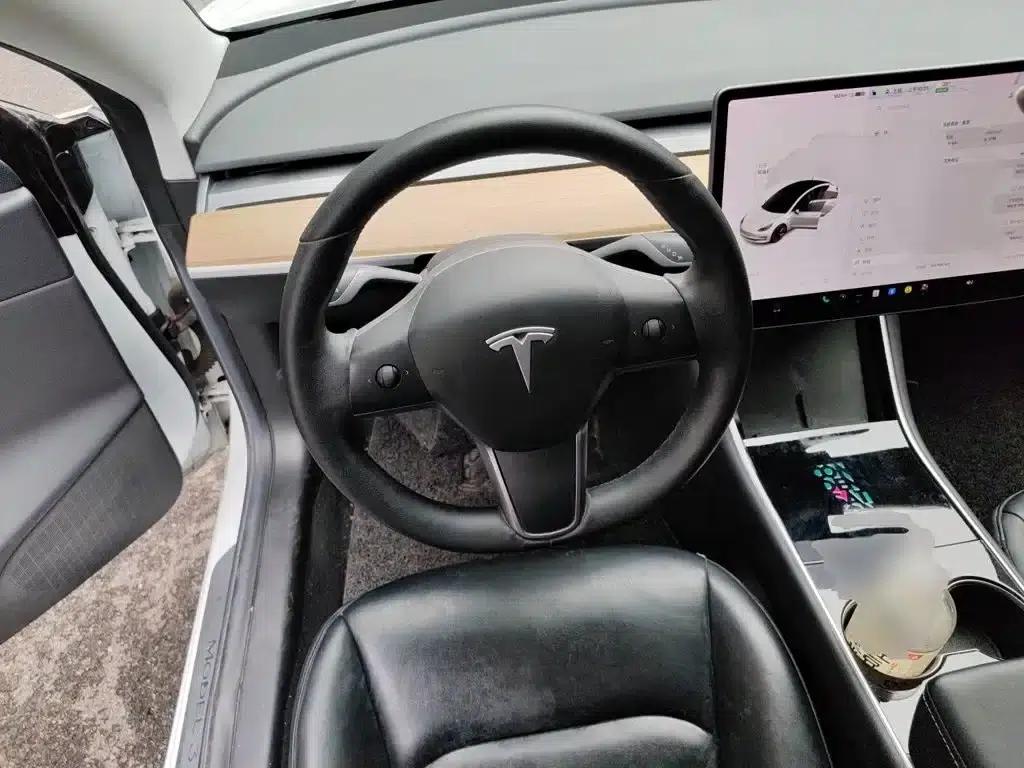 Imported 2019 Model 3 Standard Range Rear-Wheel Drive Upgrade — миниатюра 6