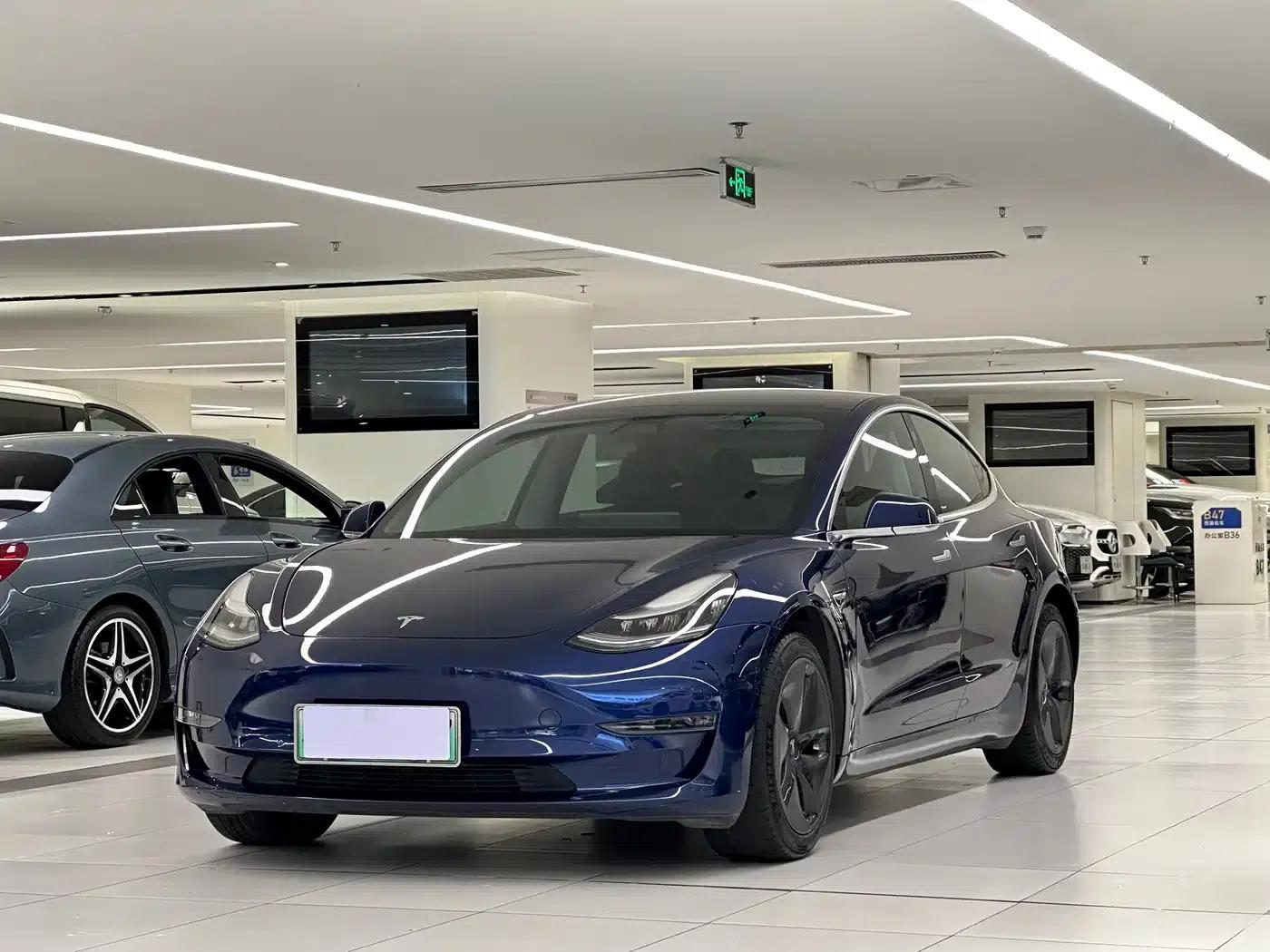 Imported 2019 Model 3 Long Range Rear-Wheel Drive — миниатюра 1