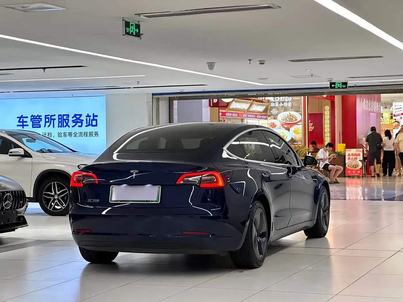 Imported 2019 Model 3 Long Range Rear-Wheel Drive — миниатюра 7
