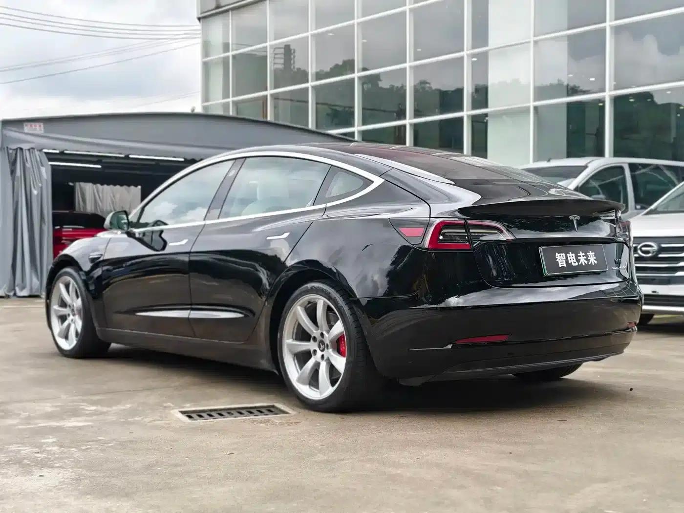 Model 3 (Imported) 2019 Performance All-Wheel Drive — миниатюра 15