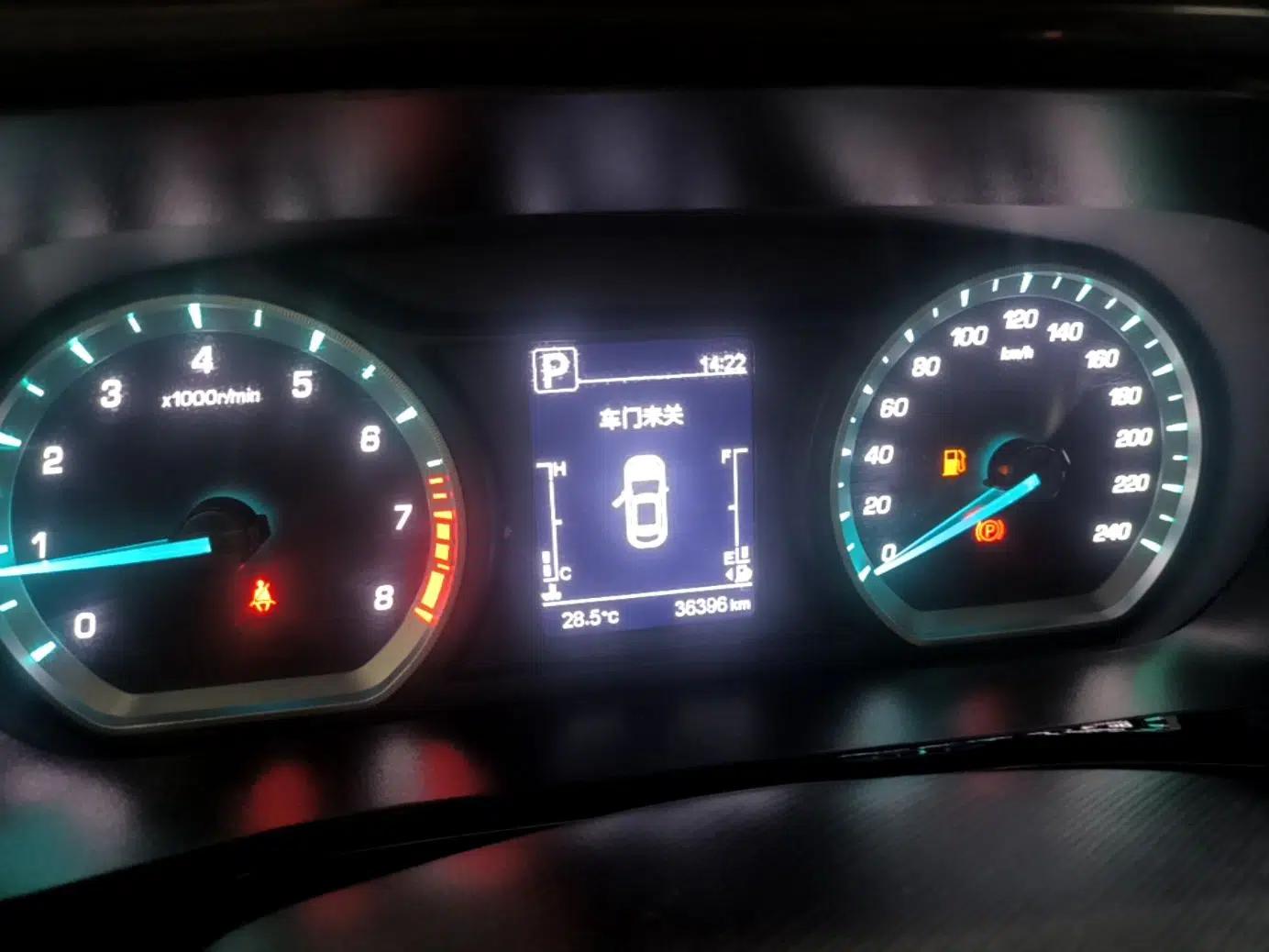 CHANGAN OSHAN X5 2023 Enjoy Edition 1.5T DCT Luxury Model — миниатюра 14