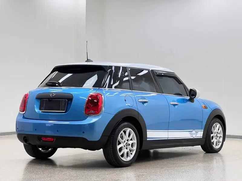 2018 MINI 1.5T ONE 5-Door Edition — миниатюра 7