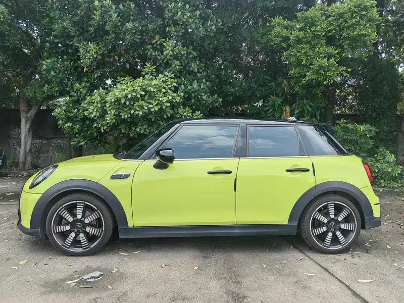 MINI 2023 2.0T COOPER S Artist 5-Door Edition — миниатюра 3