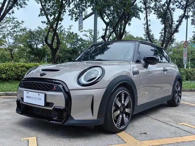 MINI 2023 2.0T COOPER S CABRIO Racer