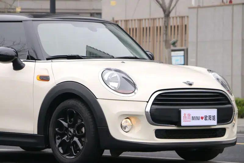 2018 MINI 1.5T ONE — миниатюра 17