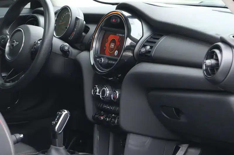 2018 MINI 1.5T ONE — миниатюра 26