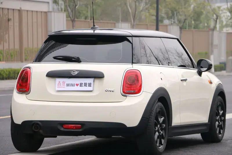 2018 MINI 1.5T ONE — миниатюра 7