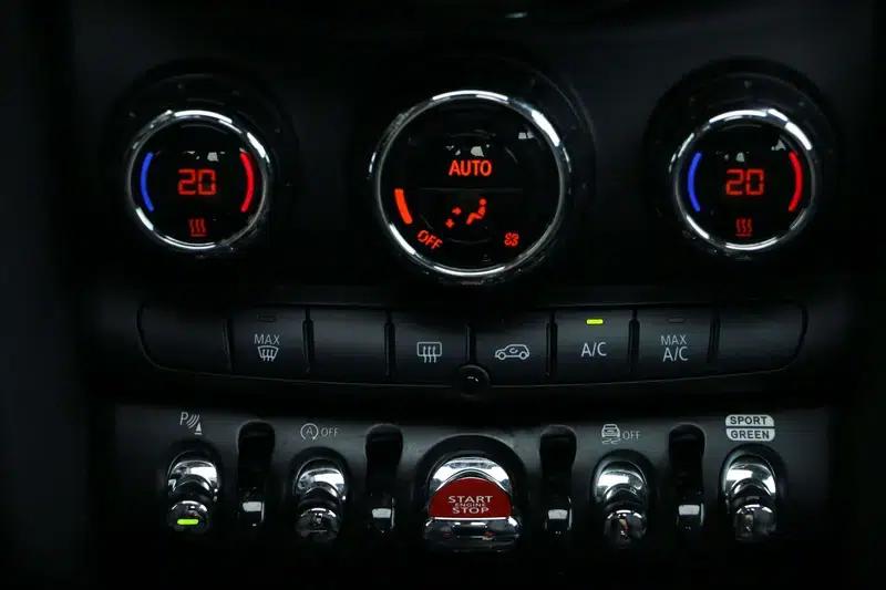 MINI 2021 2.0T COOPER S Collector's Edition — миниатюра 14