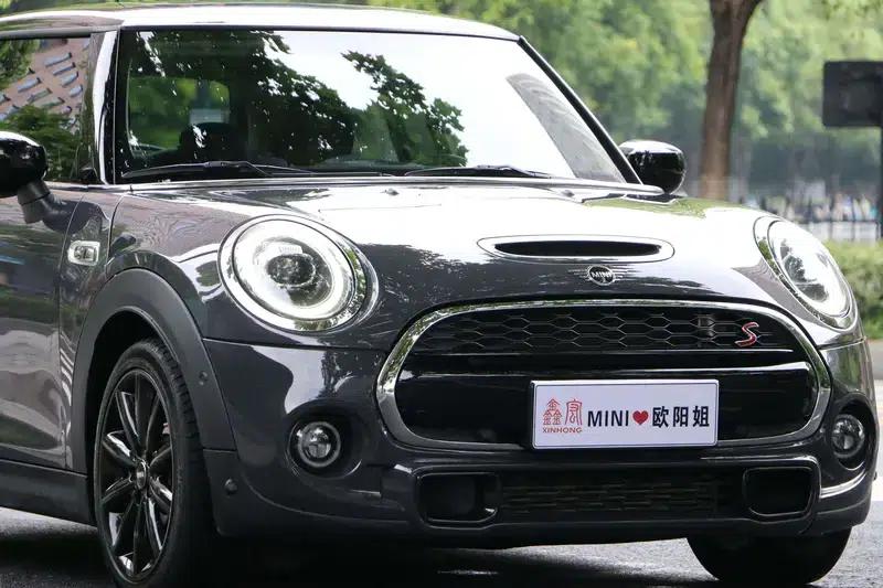 MINI 2021 2.0T COOPER S Collector's Edition — миниатюра 15