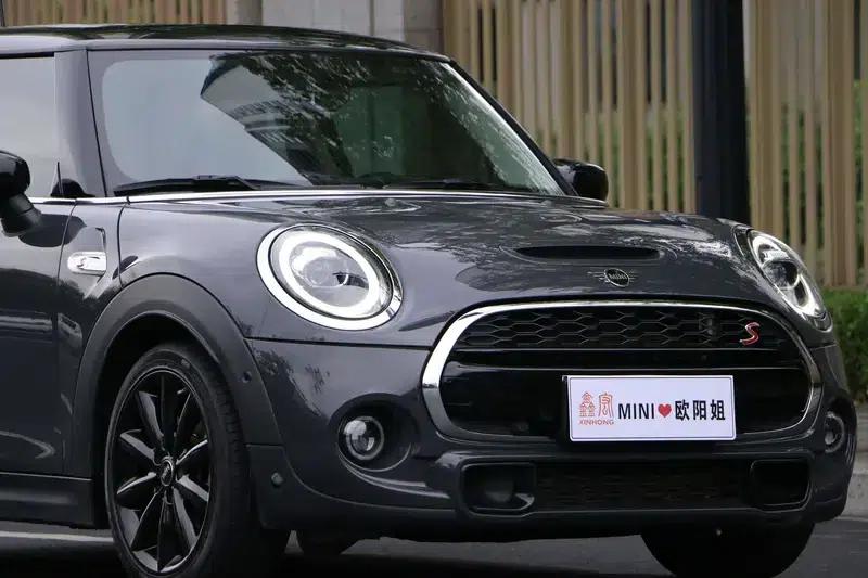 MINI 2021 2.0T COOPER S Collector's Edition — миниатюра 16