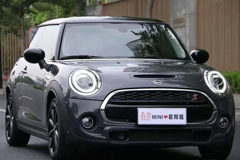 MINI 2021 2.0T COOPER S Collector's Edition — миниатюра 3